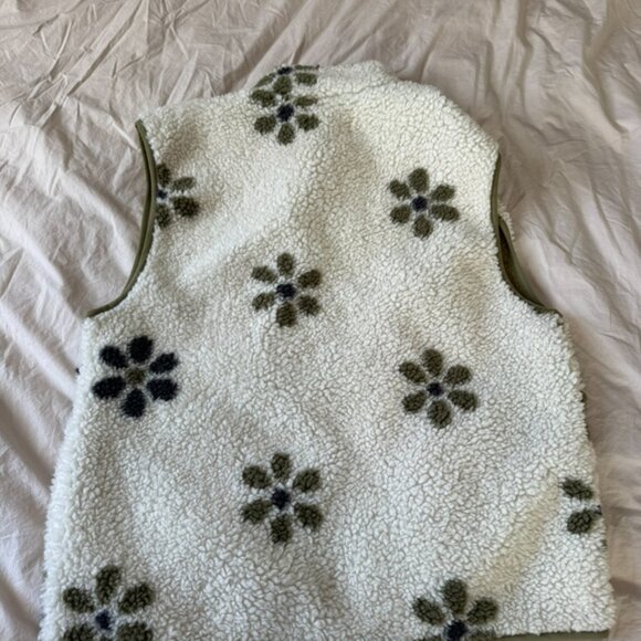 Madewell White and Olive Floral Vest - Picture 3 of 3